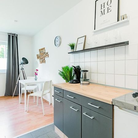 Helles Apartment In Top-Lage Mit Parkplatz Magdeburgo Esterno foto