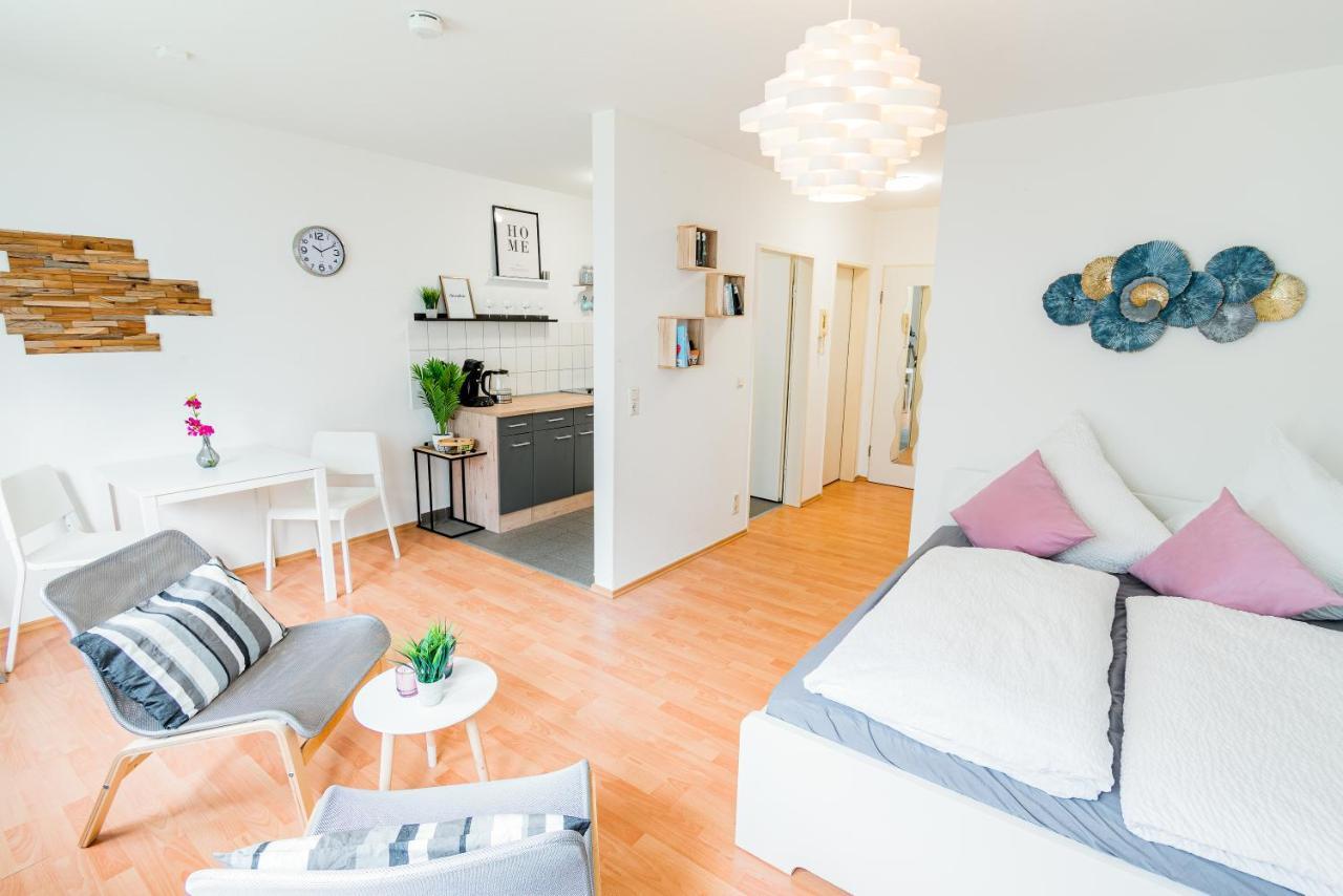 Helles Apartment In Top-Lage Mit Parkplatz Magdeburgo Esterno foto